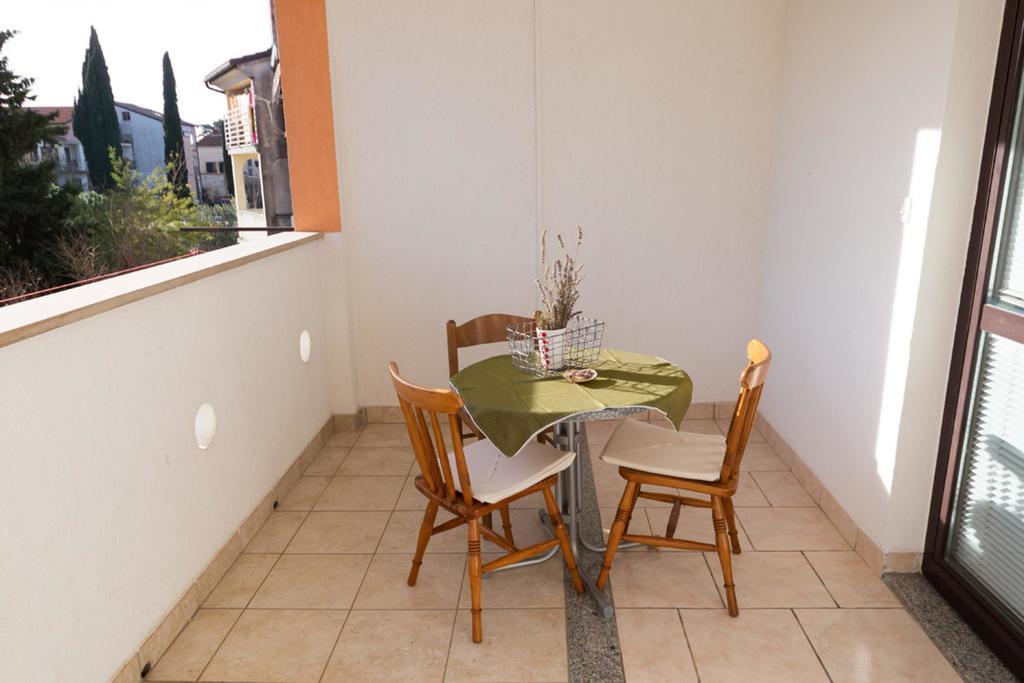 Apartments Branko Rovinj Exterior photo