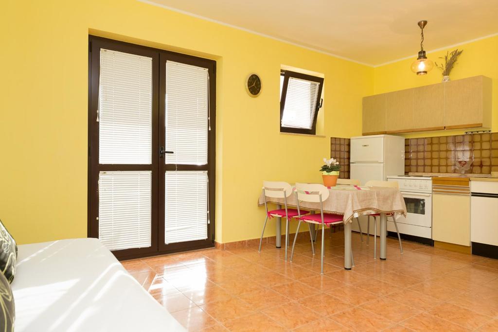 Apartments Branko Rovinj Exterior photo