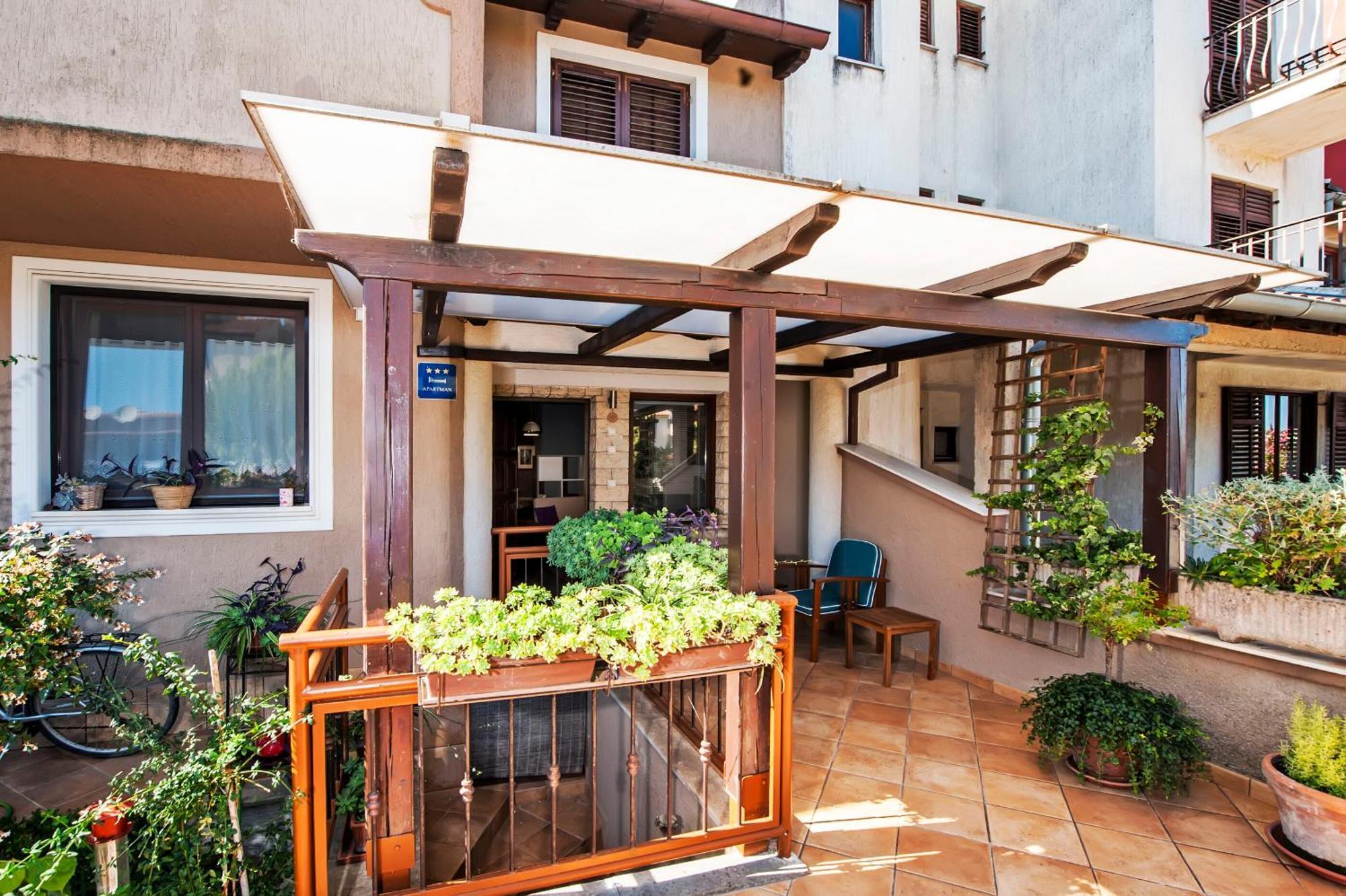 Apartments Branko Rovinj Exterior photo